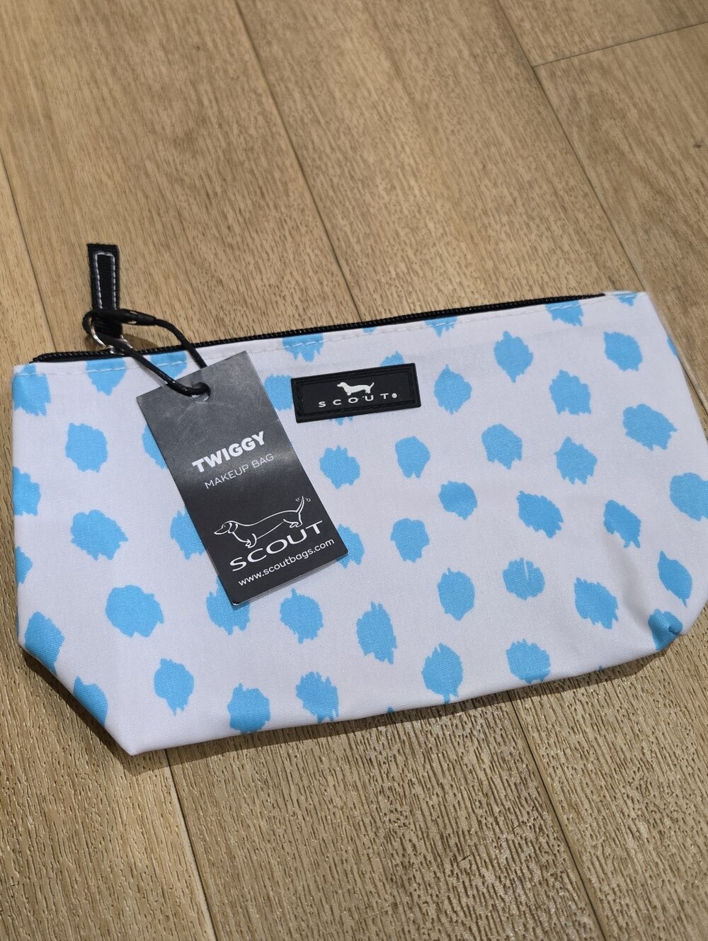 SCOUT Twiggy White Pouch with Aqua Blue Spot Print